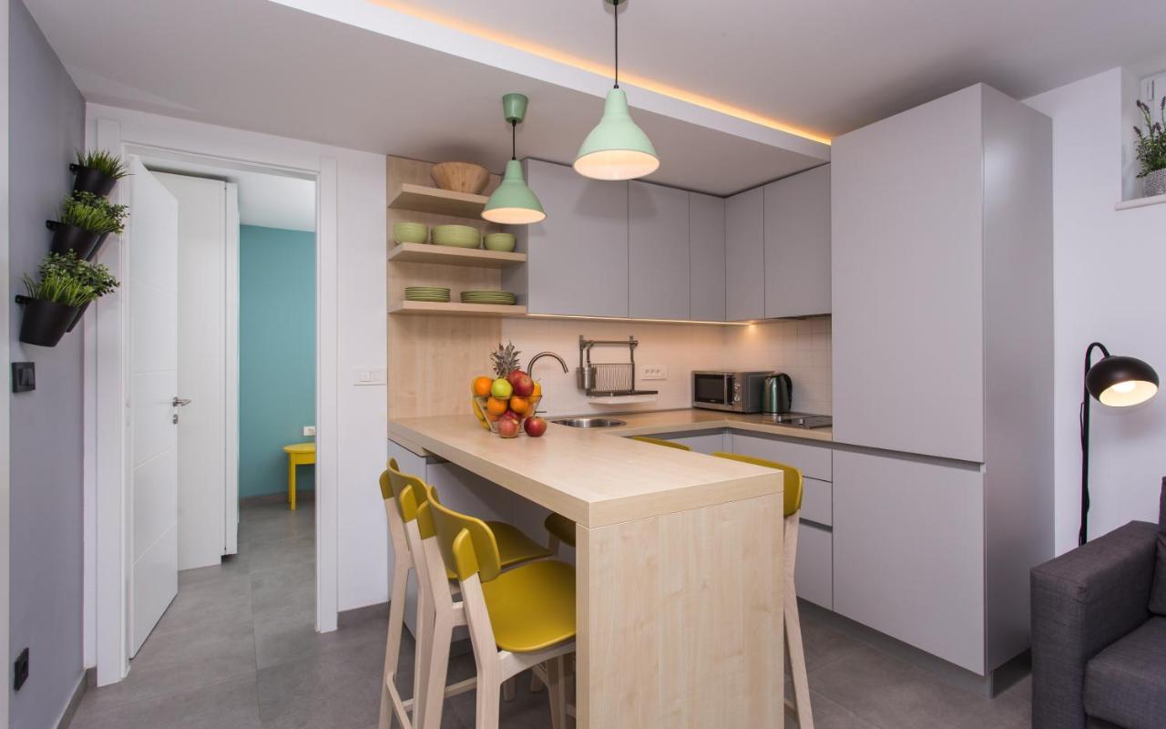 Happy Apartments Baska Esterno foto